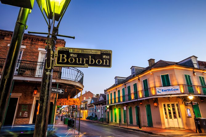 Adults Only Haunted Pub Crawl in New Orleans - Price and value: what $29.60 really covers
