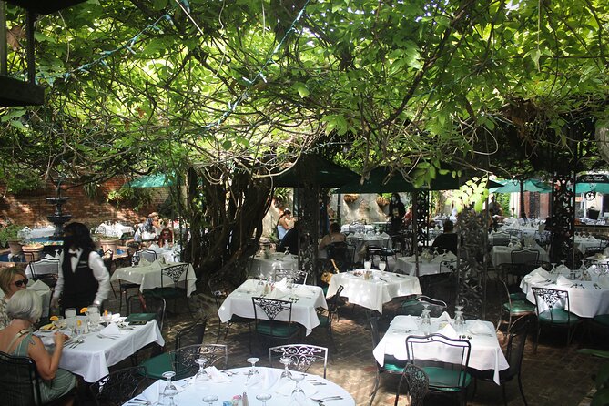 Court of Two Sisters Live Jazz Brunch Buffet with Mimosa - Practical Tips for a Smooth Visit