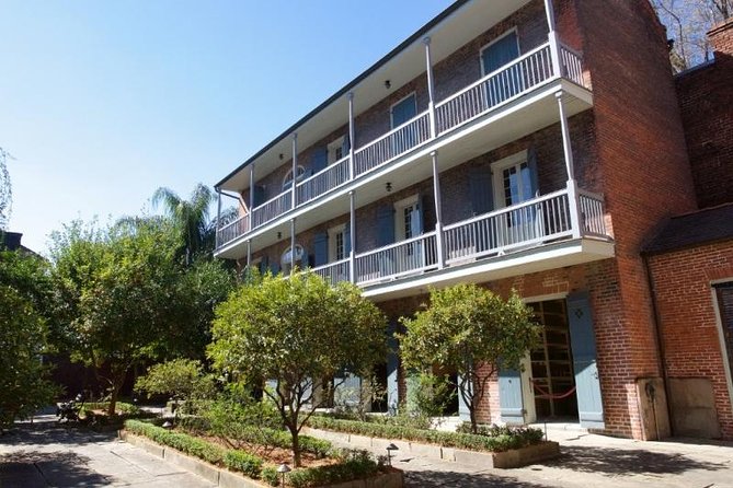 Creole Louisiana: A French Quarter Walking Tour (English) - Hermann-Grima House Courtyard: The 19th-Century Moment You Can Feel