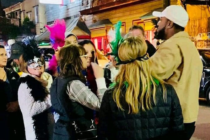 Ghost Tour and Haunted Pub Crawl Party with Free Shot - Timing and Logistics: How to Make the Walk Comfortable