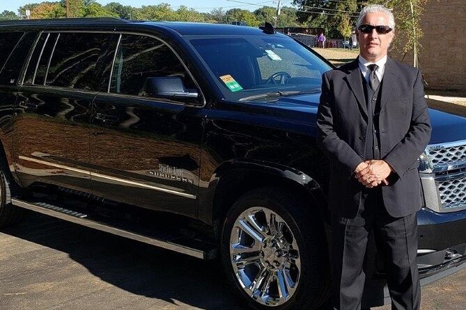 Luxury SUV Transfer from Downtown Hotels to New Orleans International Airport - Sanitized SUV Comfort for Families and Small Groups