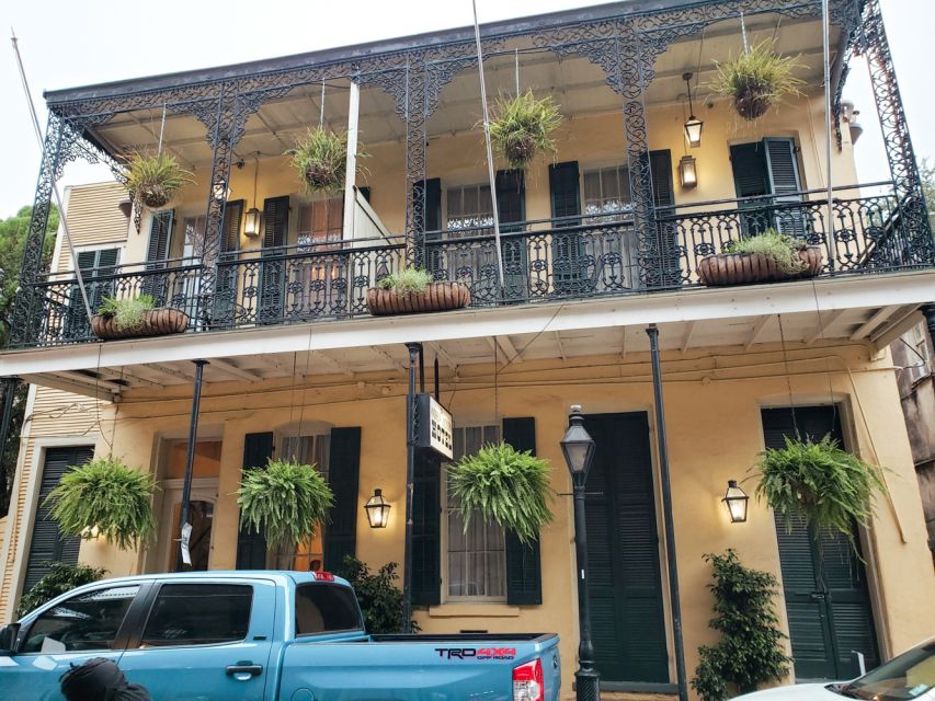 New Orleans: 2-Hour Ghosts & Vampires Walking Tour - Should You Book This New Orleans Ghosts and Vampires Walk?