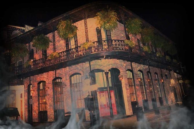 New Orleans Adults-Only Ghost, Voodoo and Vampire Tour - Guide talent makes or breaks the night