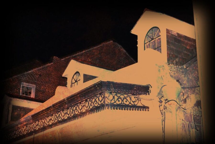 New Orleans: Adults Only Haunted Ghost Tour - The Witches Brew Gallery Start, Including the Papa Legba Offering