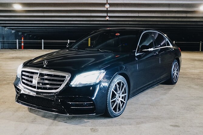 New Orleans Arrival Chauffeur Driven Transport - A/C comfort with Wi-Fi, plus luggage help and seating reality
