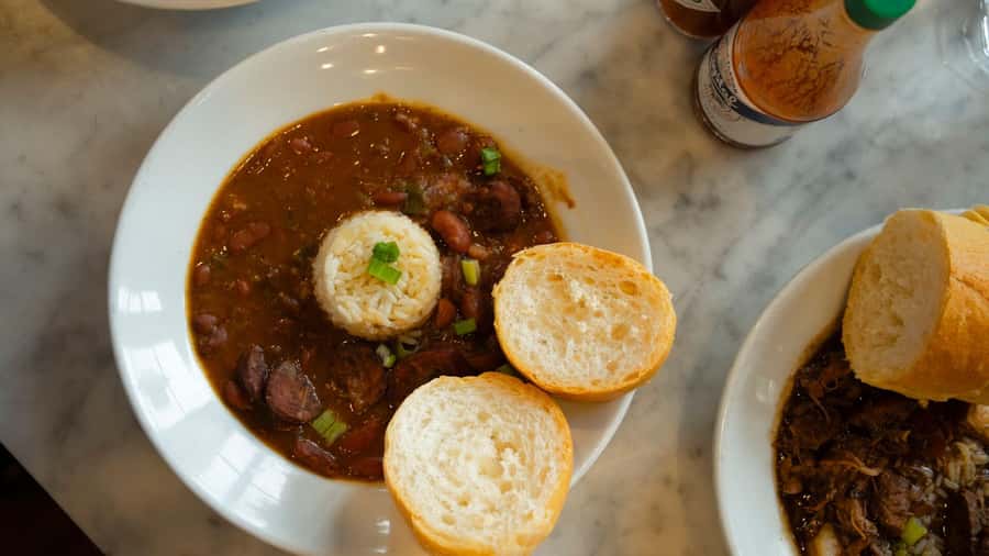 New Orleans: Beloved Bites & Famous Dishes Food Tour - Key highlights worth your appetite