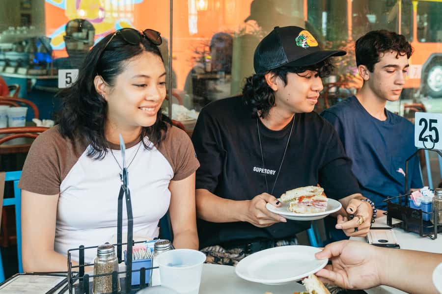 New Orleans: Beloved Bites & Famous Dishes Food Tour - Po-boy or muffuletta: the sandwich stop that decides dinner