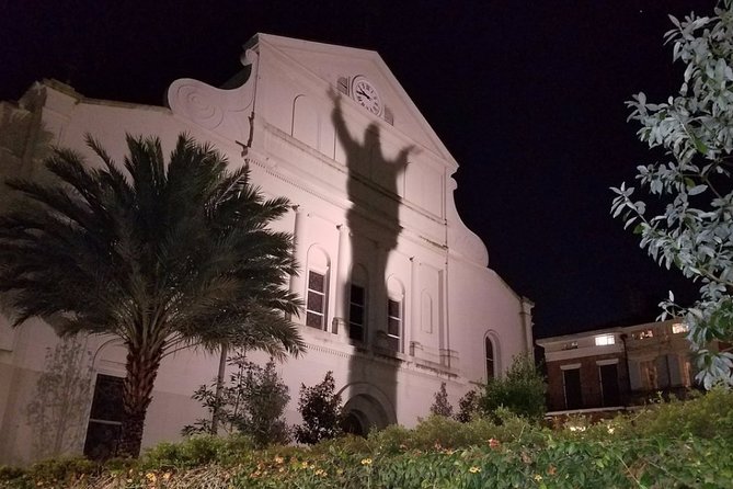 New Orleans Cemetery and Paranormal Investigation Bus Tour - Night-Shift New Orleans: what this bus tour really delivers