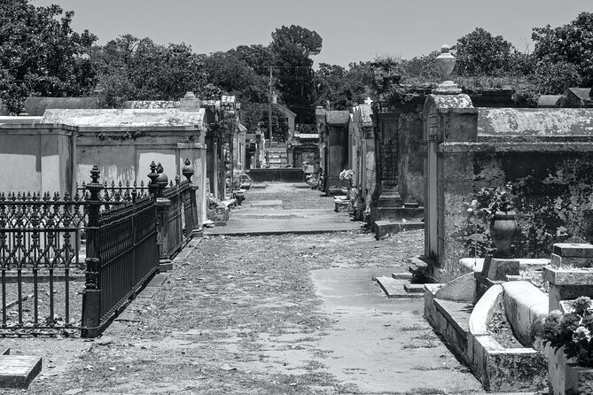 New Orleans Cemetery Bus Tour with Exclusive Cemetery Access - EMF readers on the bus and in the cemetery: fun tool, no hard promises
