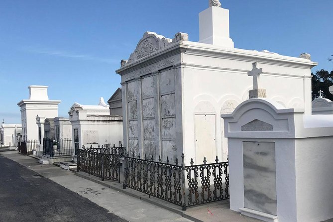 New Orleans City and Cemetery 2-Hour Bus Tour - Hurricane Katrina recovery, Musician’s Village, and the city’s resilience