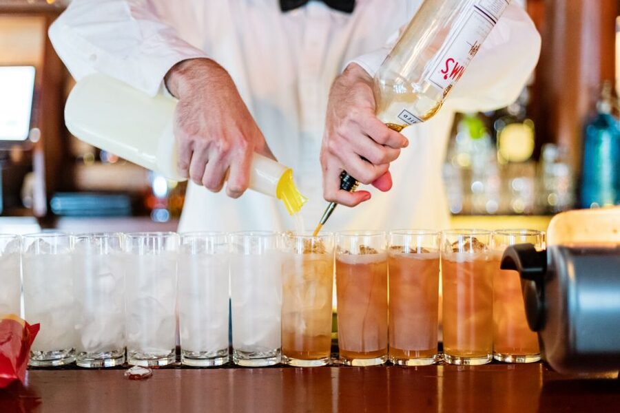 New Orleans: Combo Cocktail and Food History Tour - Quick hits you will care about