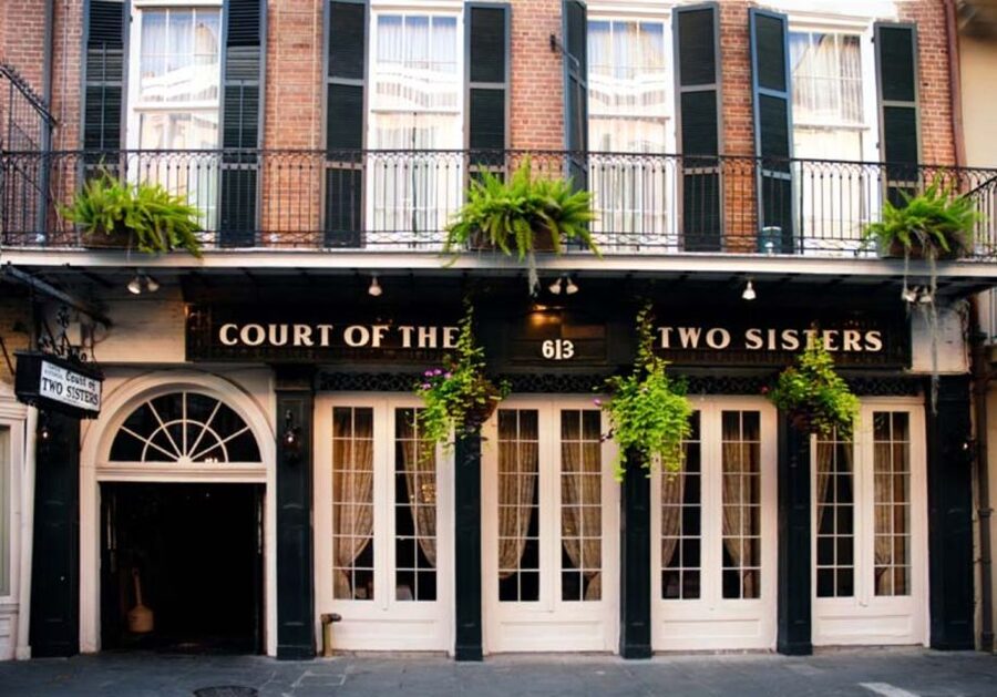 New Orleans: 'Court of Two Sisters' Jazz Brunch Buffet - The Lunch-Style Shift: Ribeye, Etouffee, Duck à l’Orange