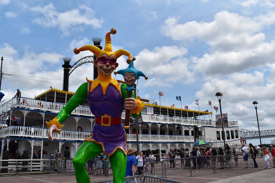 New Orleans: Creole Queen Weekend Morning Jazz Cruise - When narration is light, how to still get meaning from the trip