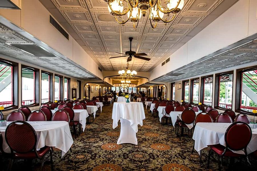 New Orleans: Daytime Steamboat Jazz Cruise + Optional Lunch - Steamboat Stompers jazz plus full-service bars on every deck