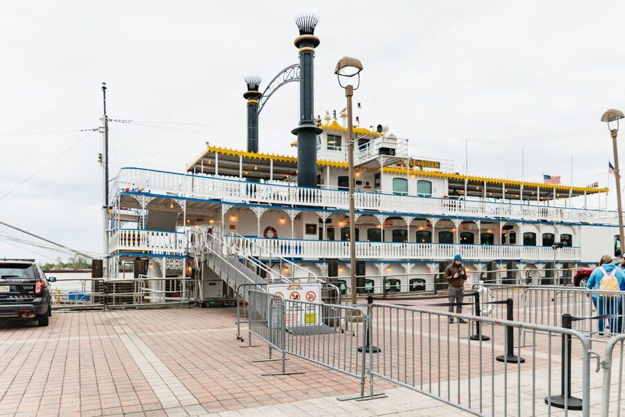 New Orleans: Evening Jazz Boat Cruise with Optional Dinner - Is it worth $60? How the dinner and drinks change the math