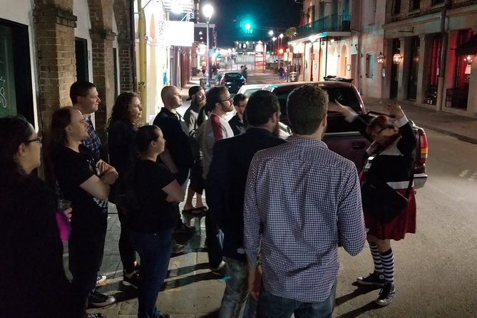 New Orleans Evening Small-Group Haunted Walking Tour - Creole Cookery: the quick reset with restrooms and a drink option