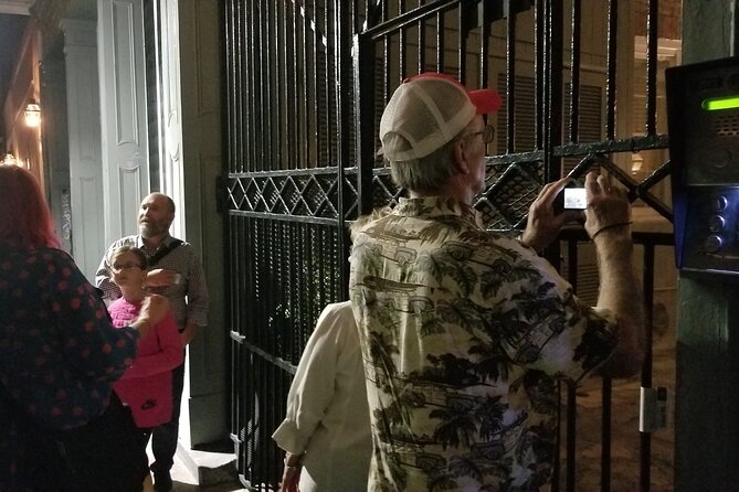 New Orleans Evening Small-Group Haunted Walking Tour - Jackson Square: why hangings and legends get tied together
