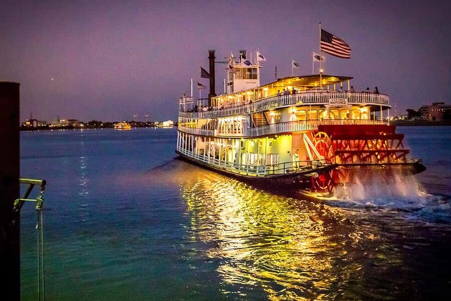 New Orleans: Evening Steamboat Jazz Cruise + Optional Dinner - A 2-hour Mississippi River jazz cruise with real atmosphere