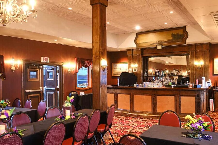 New Orleans: Evening Steamboat Jazz Cruise + Optional Dinner - Bars and cocktails: what is included, and what you should budget