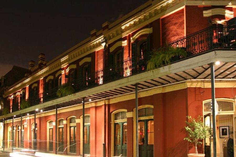 New Orleans: Five-in-One City Walking Tour - Start at Lafittes, then read the French Quarter like a map