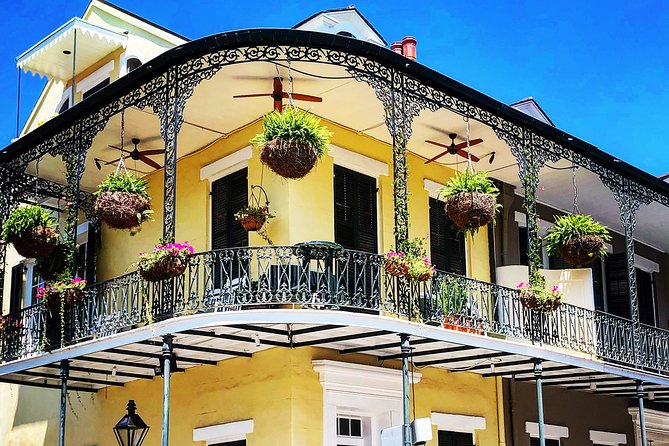 New Orleans French Quarter Architecture Walking Tour - Jackson Square: Pontalba Buildings and the Cathedral-Cabildo-Curve Timeline