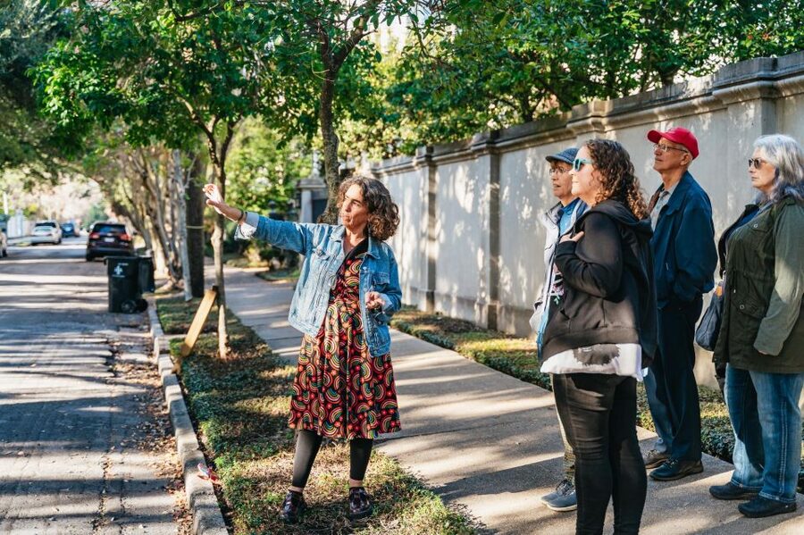 New Orleans: Garden District Guided Walking Tour - Lafayette Cemetery No. 1: the gate peek that changes your whole perspective