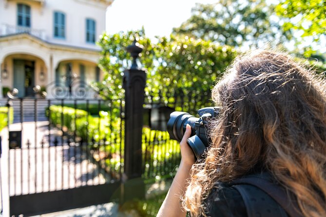 New Orleans Garden District Tour - Starting at Gracious Bakery, Then Letting the Neighborhood Teach You