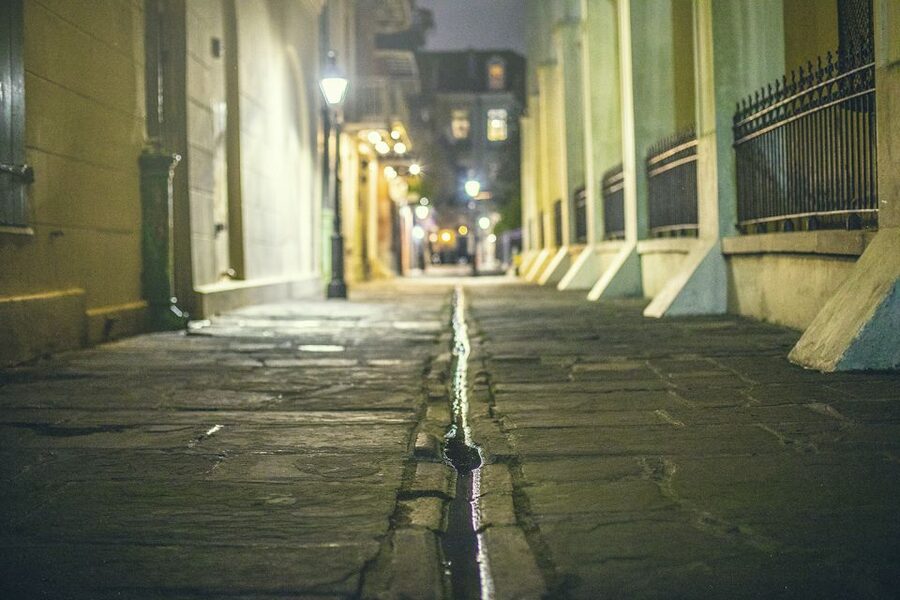 New Orleans: Ghost, Crime, Voodoo, and Vampires Guided Tour - Adult-only French Quarter walking, but with real story structure