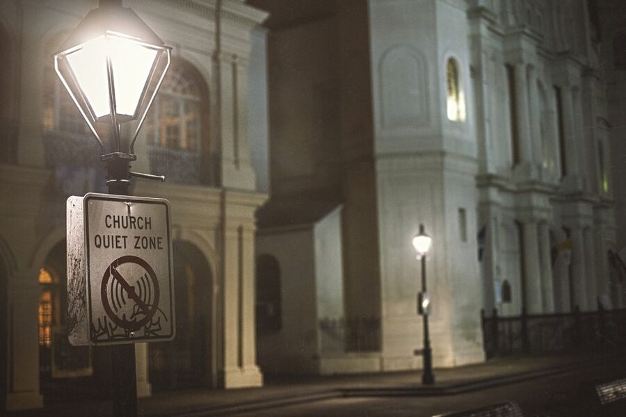 New Orleans: Ghost, Crime, Voodoo, and Vampires Guided Tour - Marie Laveau and the sacred-house possibilities