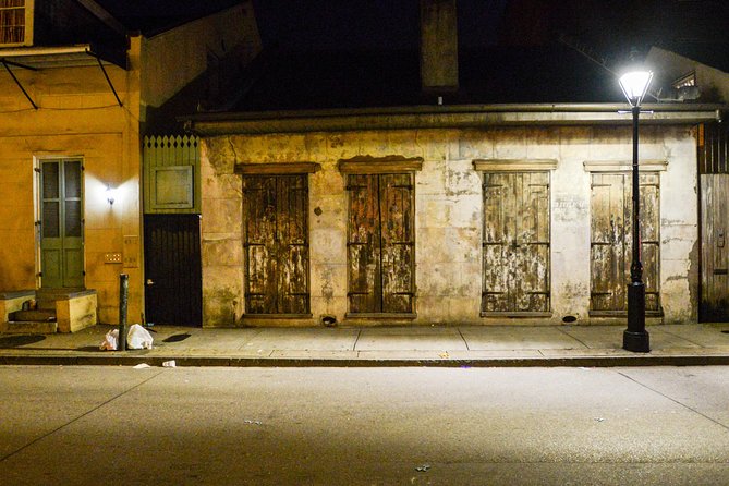 New Orleans Ghost Tour: Go Inside a Haunted Location - Where You Start: Bon’s on Decatur and an Evening-Ready Pace