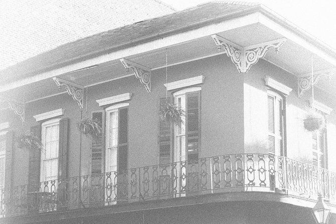 New Orleans Ghost Tour: Go Inside a Haunted Location - Orleans Street: The Moment You Step Into the Haunted Part