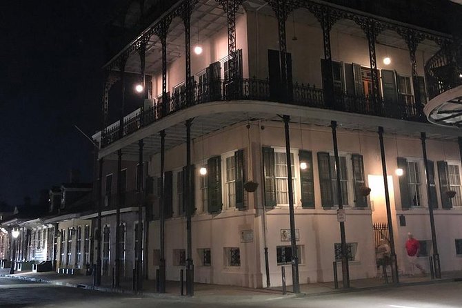 New Orleans Ghost, Vampire, Witch, Voodoo, and Mystery Tour - Stop 2: Jackson Square after dark, iconic views with a different mood