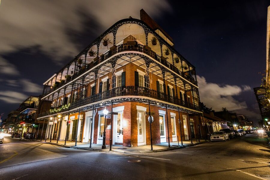 New Orleans: Go City All-Inclusive Pass with 25+ Attractions - French Quarter Tours: Phantoms, History, Voodoo, and a Scavenger Hunt