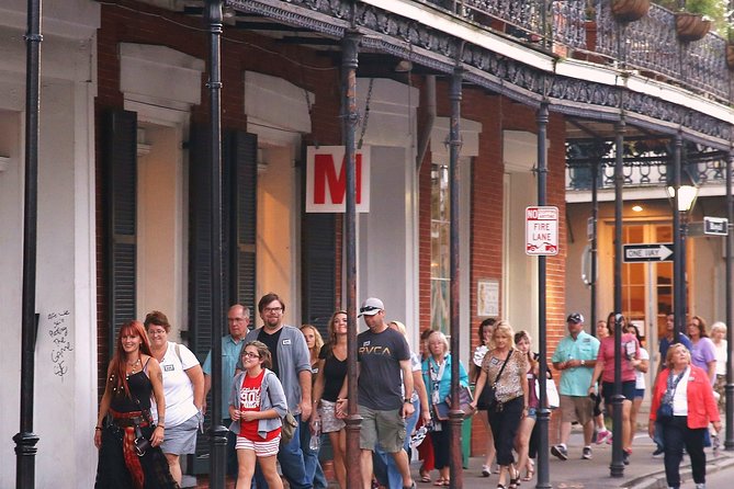 New Orleans Haunted History Ghost Tour - Guides and Group Size: How the Best Tours Stay Hearable