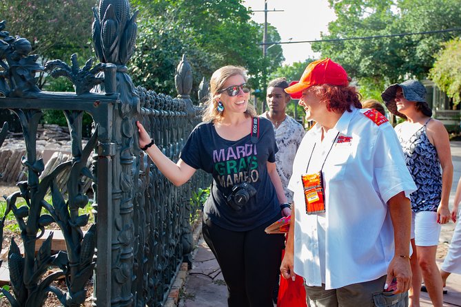 New Orleans Hop-On Hop-Off Unlimited Sightseeing Package - Canal Street to Bourbon: The Straight Shot Through the Quarter’s Main Streets