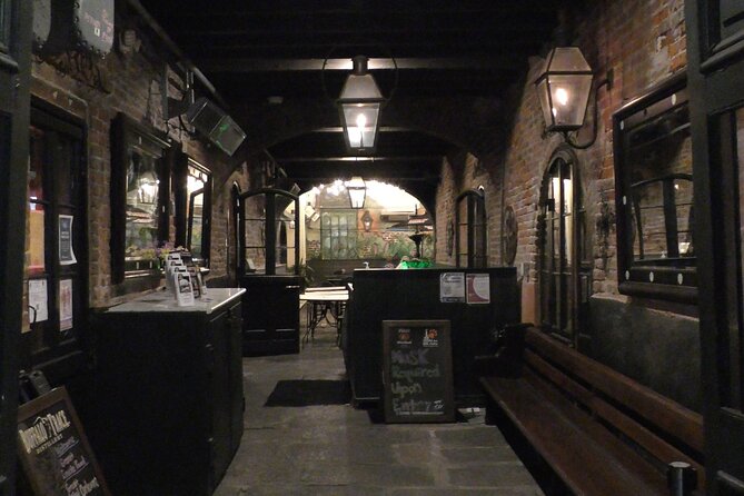 New Orleans Lewd Spirits Haunted Tour with Bar Stops - Alcohol and bar strategy: what you pay for and what you get