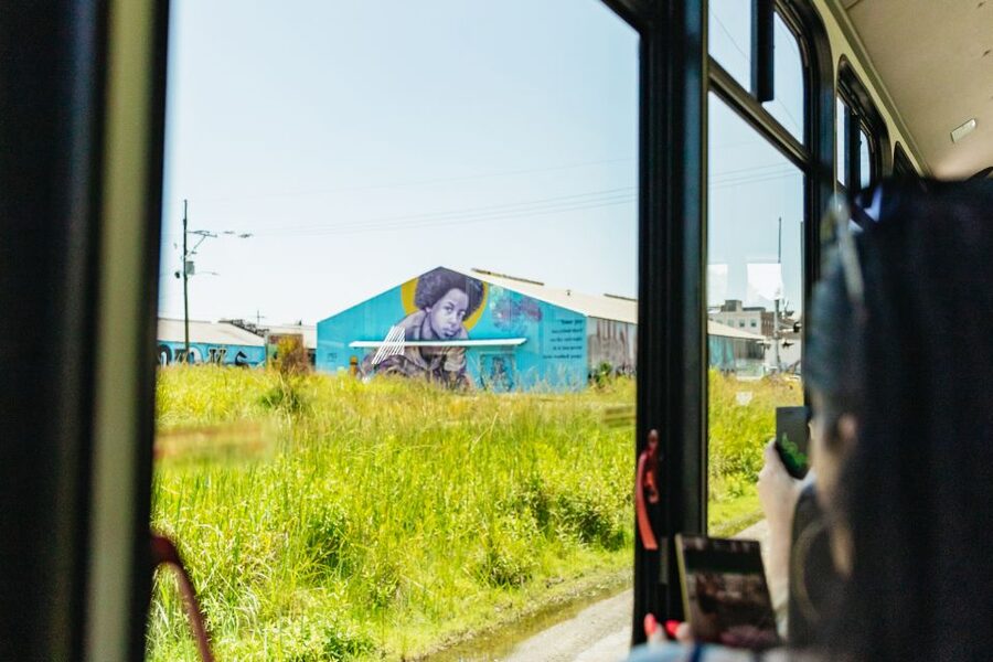 New Orleans: Sightseeing Bus Tour - From St. Louis Cathedral and French Market to the French Quarter’s edge