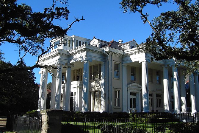 New Orleans Small-Group City and Cemetery Tour with Hotel Pickup - French Quarter, Jackson Square, and the Architecture You Can Spot Immediately