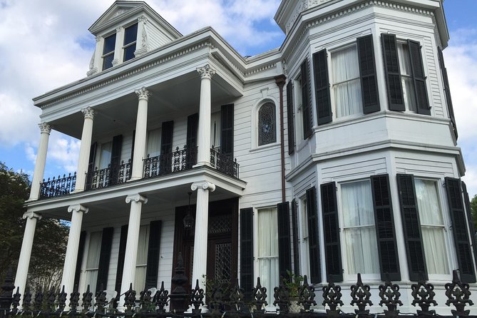 New Orleans Small-Group Garden District Walking Tour - Walking comfort and weather realities uptown