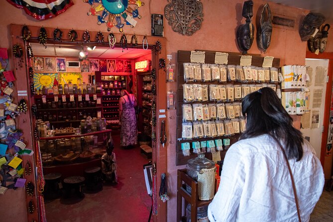 New Orleans Spirits & Spells: Witchcraft, Voodoo, and Ghost Tour - The walk itself, group size, and how to prepare