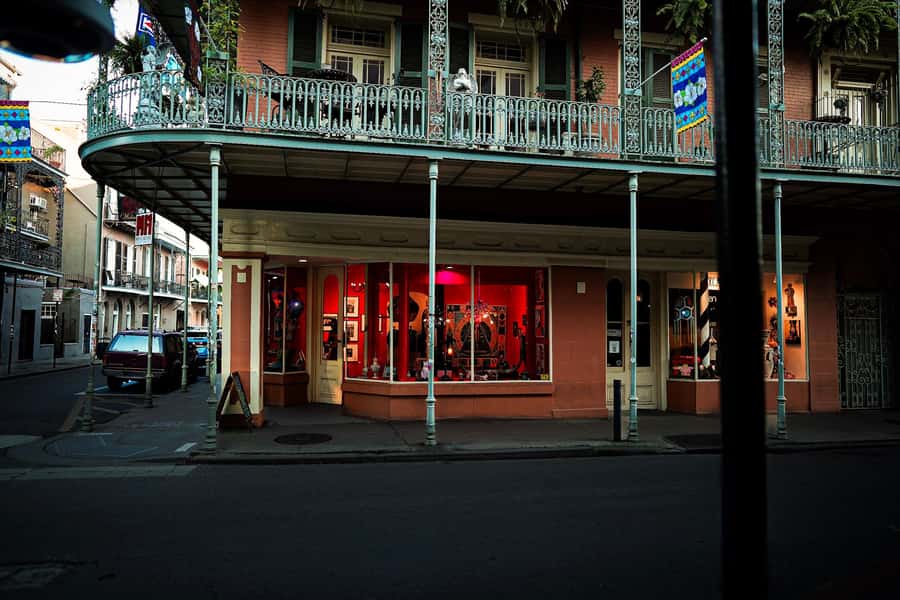 New Orleans: True Crime Pub Crawl - What This New Orleans True Crime Pub Crawl Really Delivers