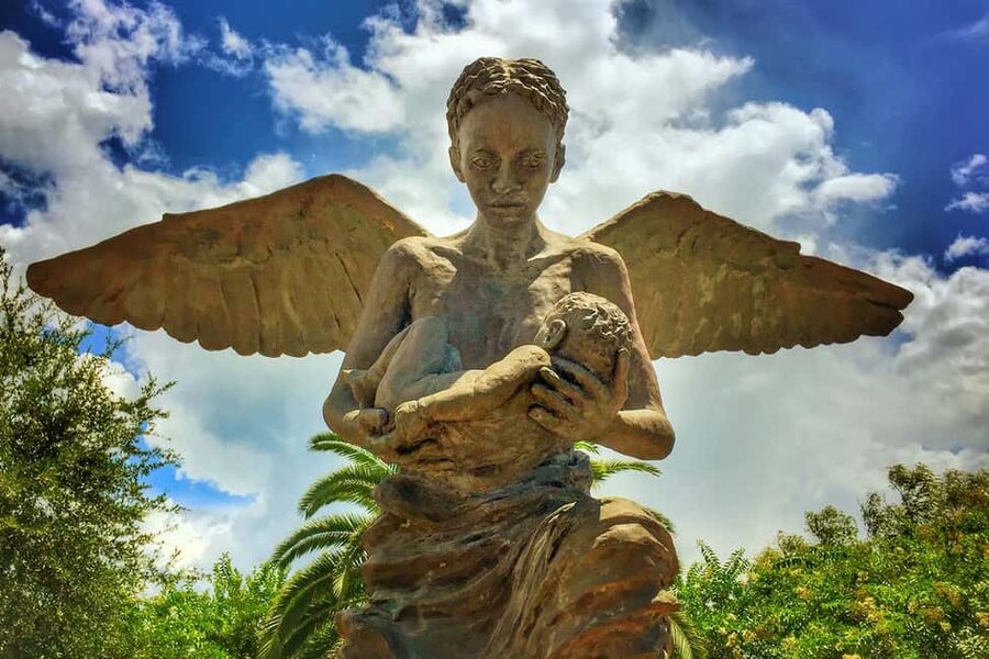 New Orleans: Whitney Plantation Tour with Transportation - Key things to know before you go