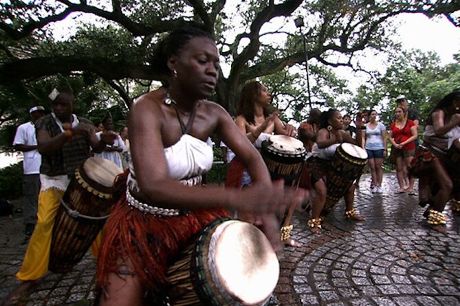 Nola Voodoo Walking Tour with High Priestess Guide in New Orleans - A New Orleans Voodoo Walking Tour That Starts With Real Place, Not Theater