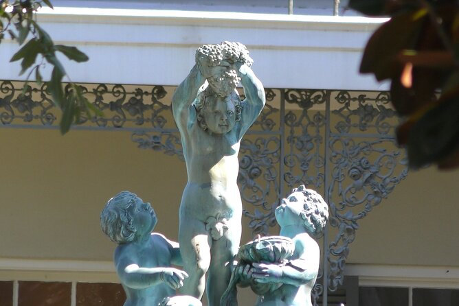 Small-Group Glamorous Garden District Tour - What to wear and how to handle New Orleans weather