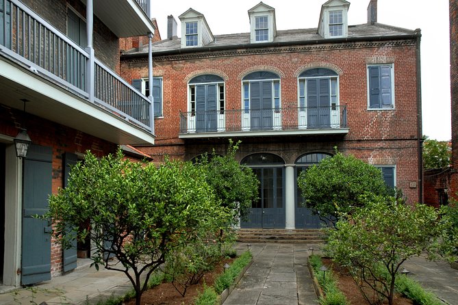 Urban Enslavement Tour at Hermann Grima House - Courtyard, porches, and the household machine behind the scenes
