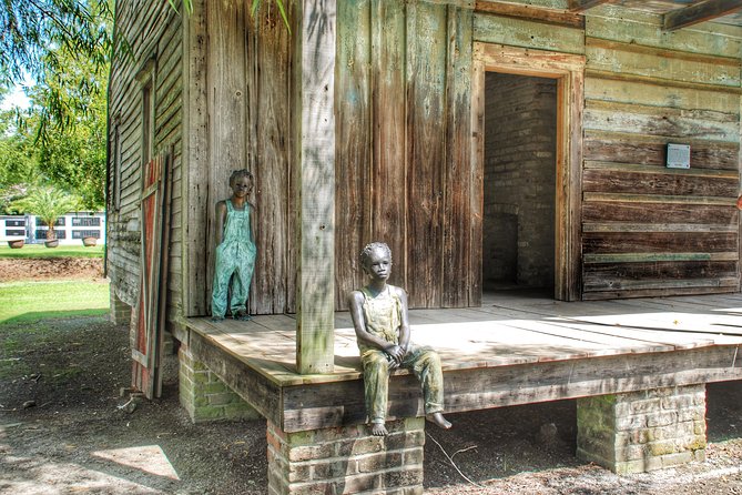 Whitney Plantation Tour with Transportation from New Orleans - French Quarter pickup to River Road drive: you get more than transport